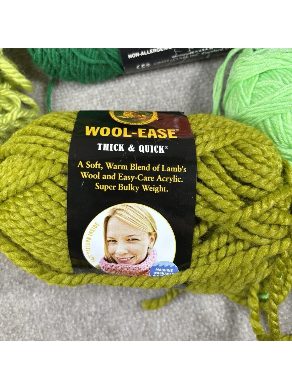 Mixed Yarn Lot Greens Crochet Knitting Craft Lion Loop/Thread Coats Red Heart